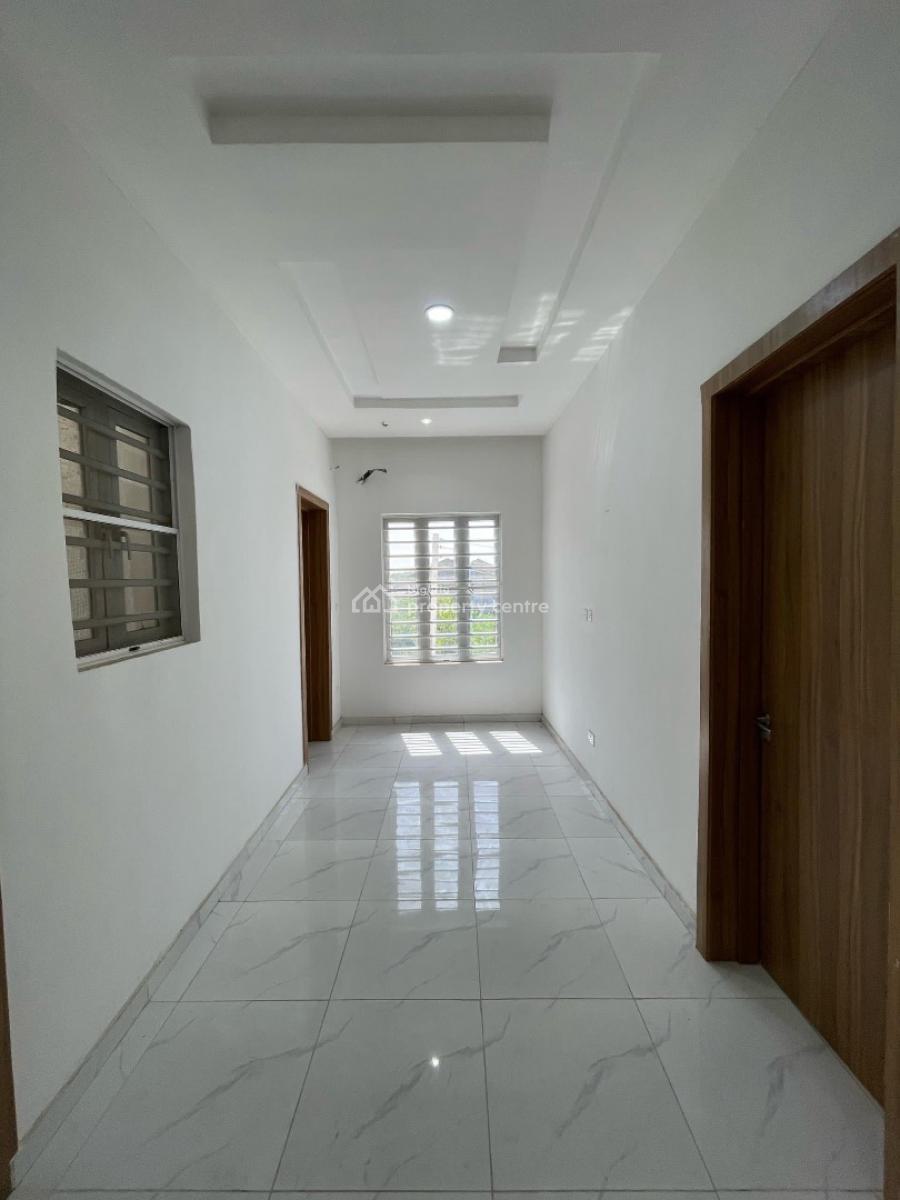 Astonishingly Neat 4 Bedroom Terrace Duplex Available, Ikota, Lekki, Lagos, House for Sale