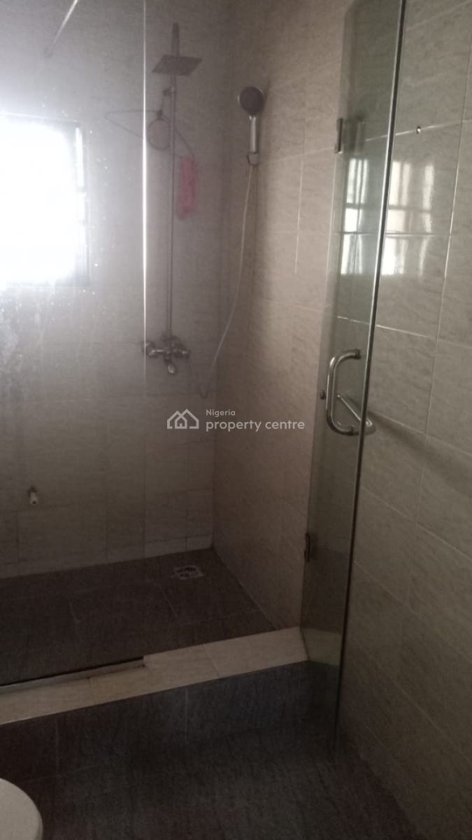 Standard 2 Bedroom Flat, Bera Estate, Chevron Drive, Lekki, Lagos, Flat / Apartment for Rent
