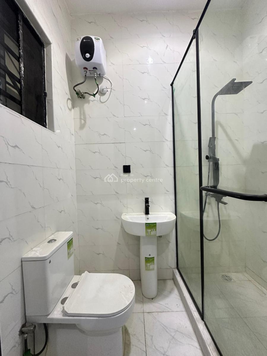 Lovely 5  Bedroom Fully Detached Duplex with Bq., Orchid, Lekki, Lagos, Detached Duplex for Sale