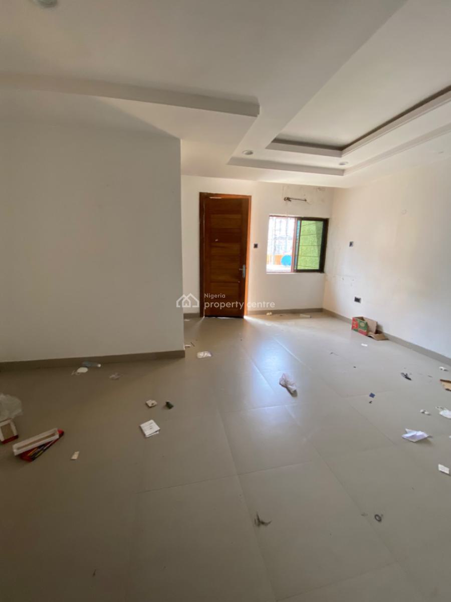 Spacious 3 Bedrooms Maisonette, Orchid Road, Lekki Phase 2, Lekki, Lagos, Flat / Apartment for Rent