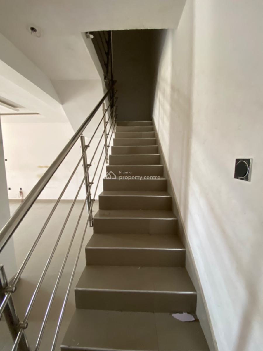 Spacious 3 Bedrooms Maisonette, Orchid Road, Lekki Phase 2, Lekki, Lagos, Flat / Apartment for Rent