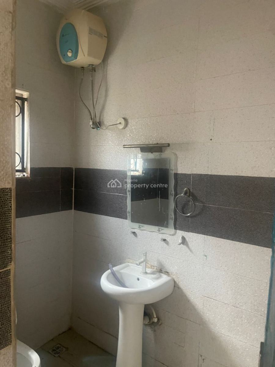 Luxury 3 Bedroom, Alagba Estate, Agege, Lagos, Flat / Apartment for Rent