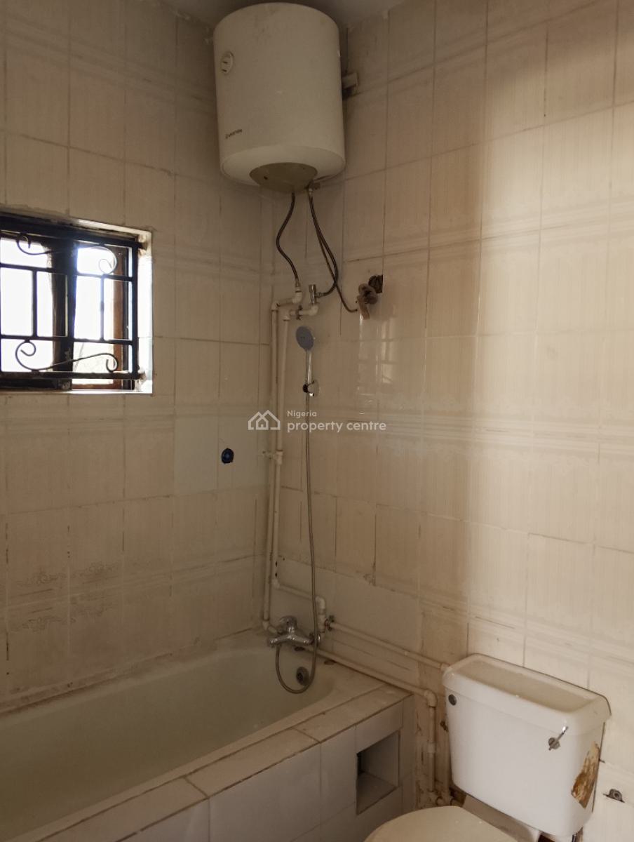 2 Bedroom Flat, Ebitu Ukiwe Crescent, Jabi, Abuja, Flat / Apartment for Rent