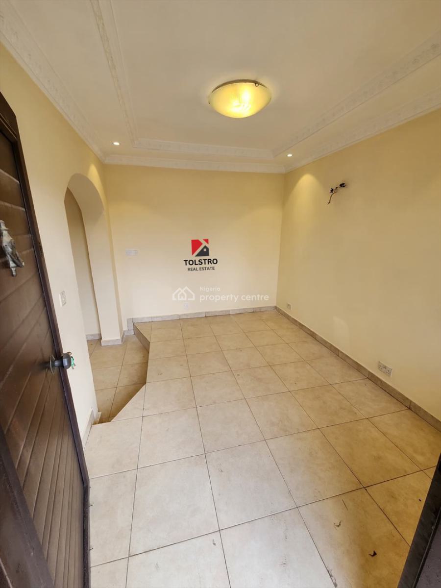 Newly Renovated 4 Bedroom En-suite Townhouse, Marwa, Lekki, Lagos, Terraced Duplex for Rent