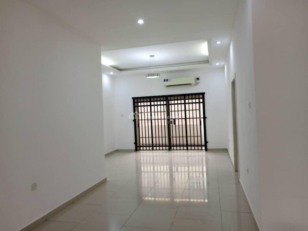 Serviced 3 Bedroom Apartment, Lekki Phase 1, Lekki, Lagos, Flat / Apartment for Rent