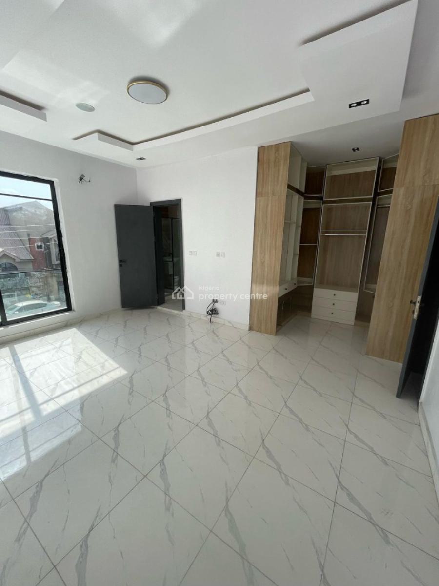 Very Good Deal 4 Bedroom Semi Detached Duplex in Well Developed Estate, Chevron 🔰, Lekki, Lagos, Semi-detached Duplex for Sale