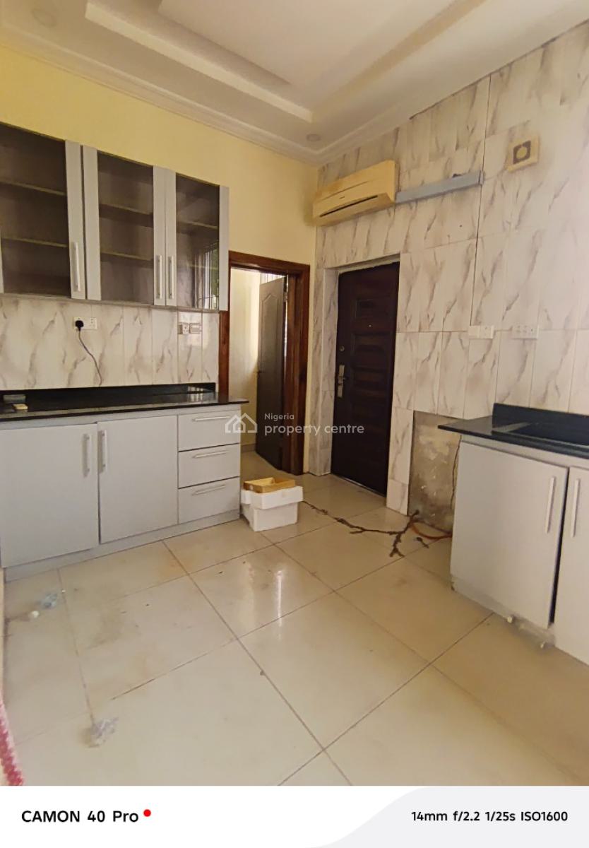 Two Bedroom Maisonette Building, Victory Park Estate, Osapa, Lekki, Lagos, Flat / Apartment for Rent