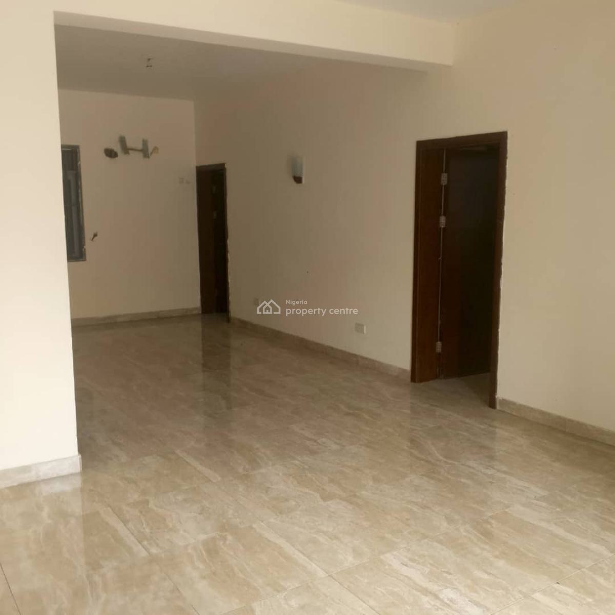Nice 3 Bedroom Flat, Osapa, Lekki, Lagos, Flat / Apartment for Rent