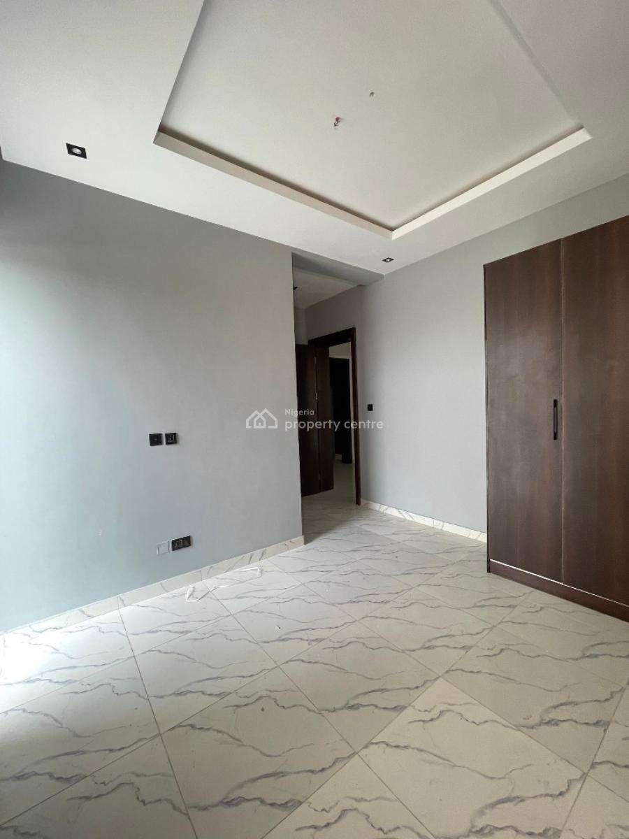 Luxury 2 Bedroom Apartment with a Pool and a Gym, Lekki Phase 1, Lekki, Lagos, Flat / Apartment for Sale