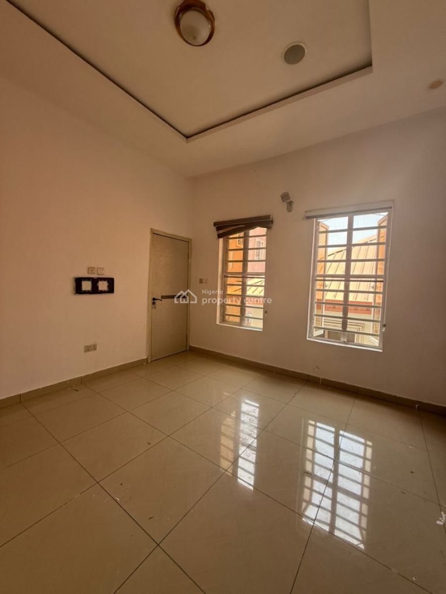 Spacious Single Room with Shared Kitchen, Oral Extension, Lekki, Lagos, Self Contain (single Rooms) for Rent
