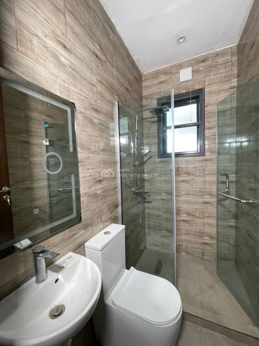 Luxury 2 Bedroom Maisonette with Swimming Pool, Fully Equipped, Lekki Phase 1, Lekki, Lagos, Block of Flats for Sale
