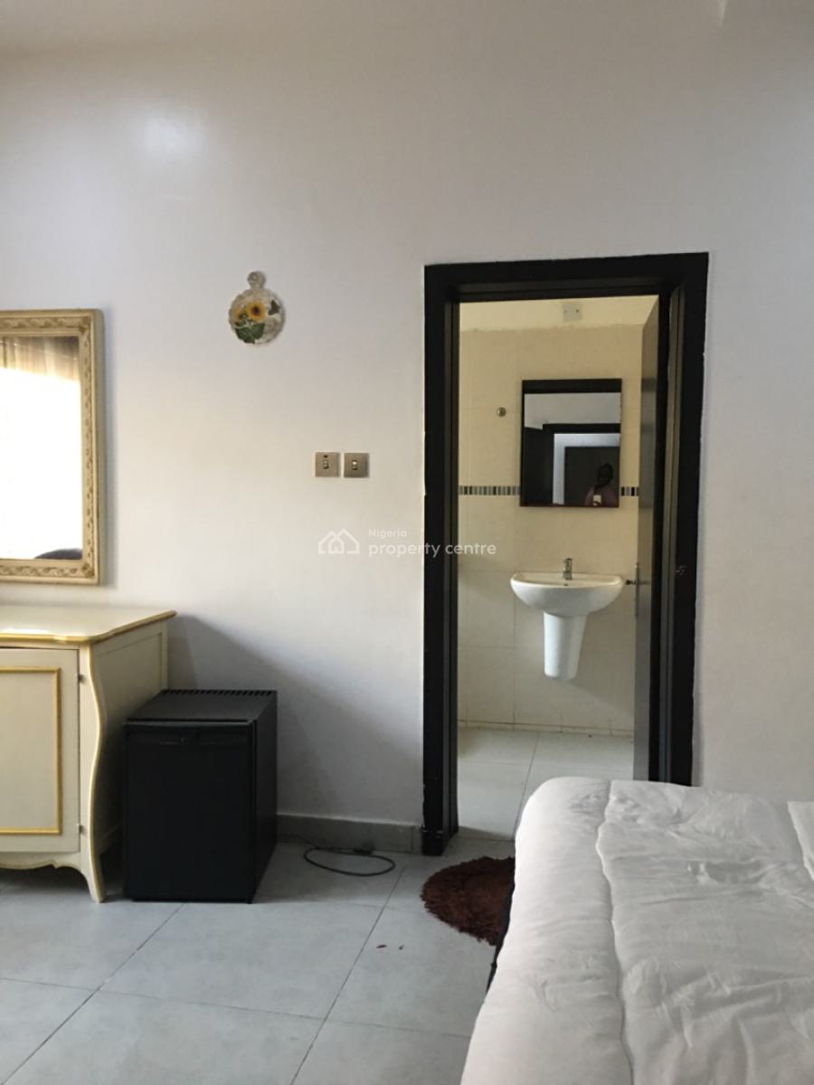 8 Units of Furnished Mini Flats, Glova Road, Ikoyi, Lagos, Mini Flat (room and Parlour) for Rent