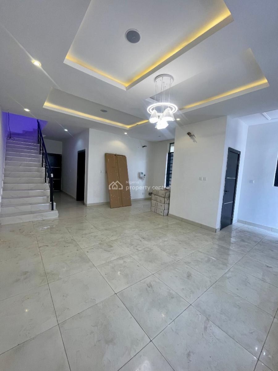 Beautifully Built 4 Bedroom Semi Detached Duplex with a Bq, Chevron, Lekki, Lagos, Semi-detached Duplex for Rent