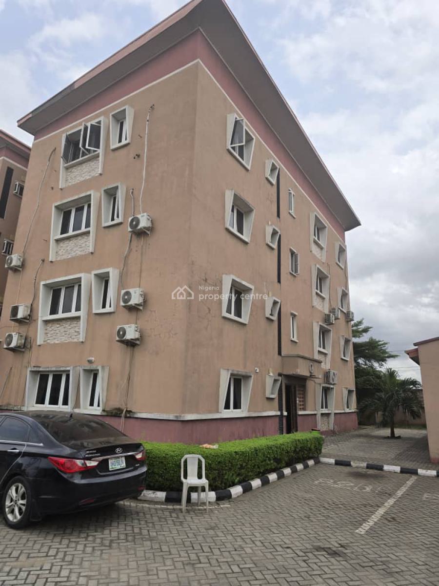 2 Bedroom Flat, All Room En Suite with Guest Toilet and Bath, Omole Phase 2, Ikeja, Lagos, Block of Flats for Sale