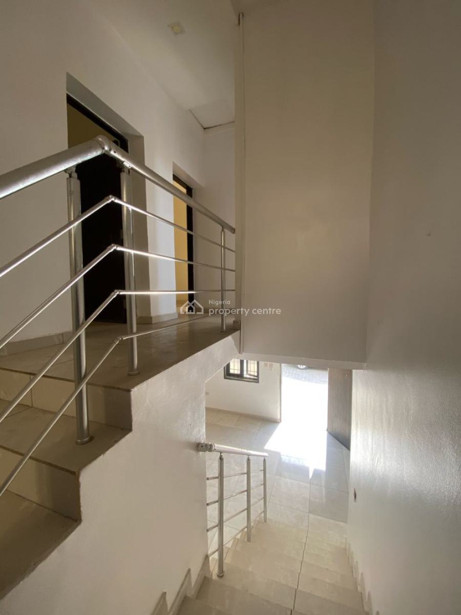 Luxury 3 Bedroom  Fully Terraced Duplex with  Room Bq, Orchid Road, Lafiaji, Lekki, Lagos, House for Rent