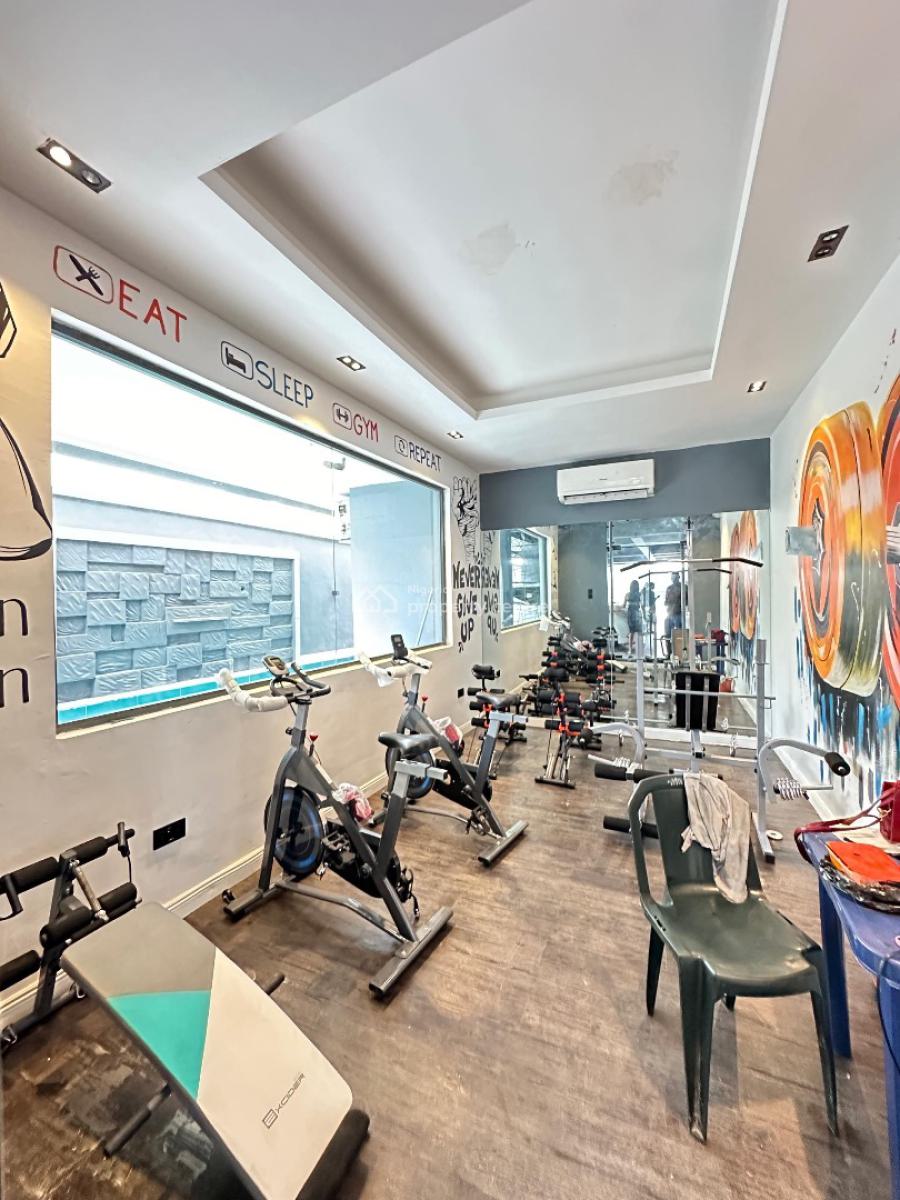 Beautifully Designed 4 Bedroom Maisonette with Swimming Pool and Gym, in a Serene Beautiful Estate, Lekki Phase 1, Lekki, Lagos, Block of Flats for Sale