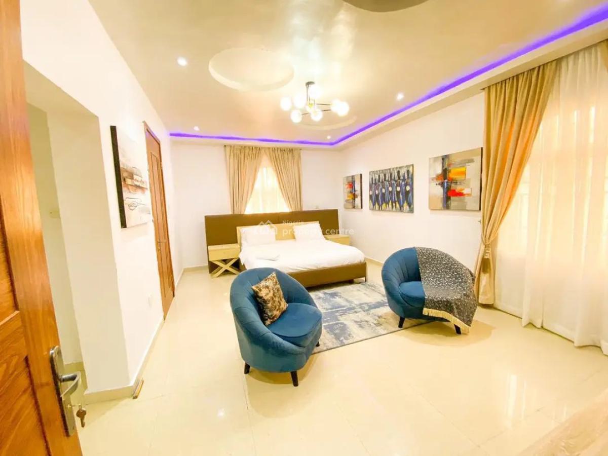 Luxury 3-bedroom with Swimming Pool Your Ideal Retreat, Lekki Phase 1, Lekki, Lagos, Flat / Apartment Short Let