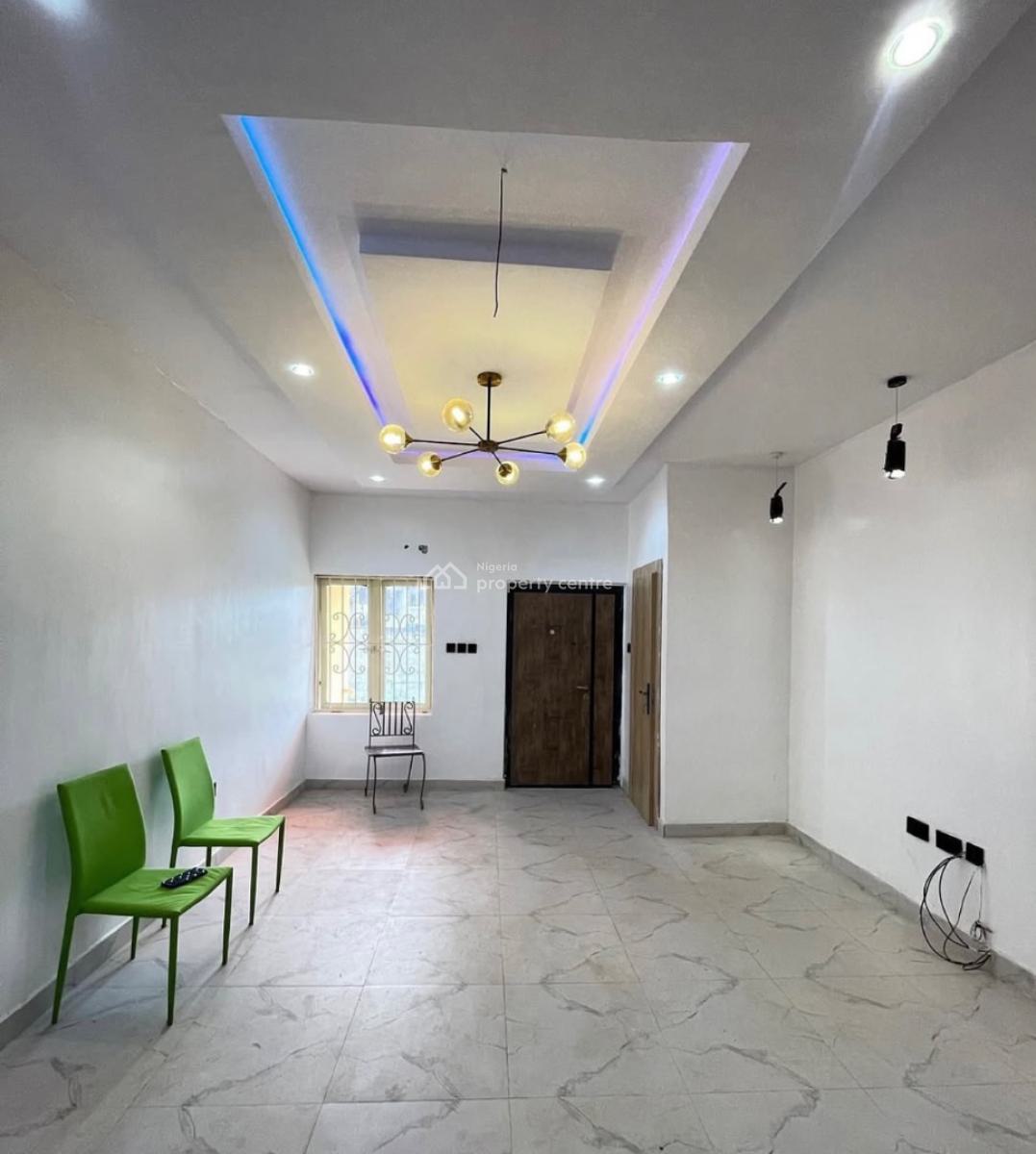 Spacious 3 Bedroom Semi Detached Duplex & Bq, Yaba, Lagos, Semi-detached Duplex for Sale