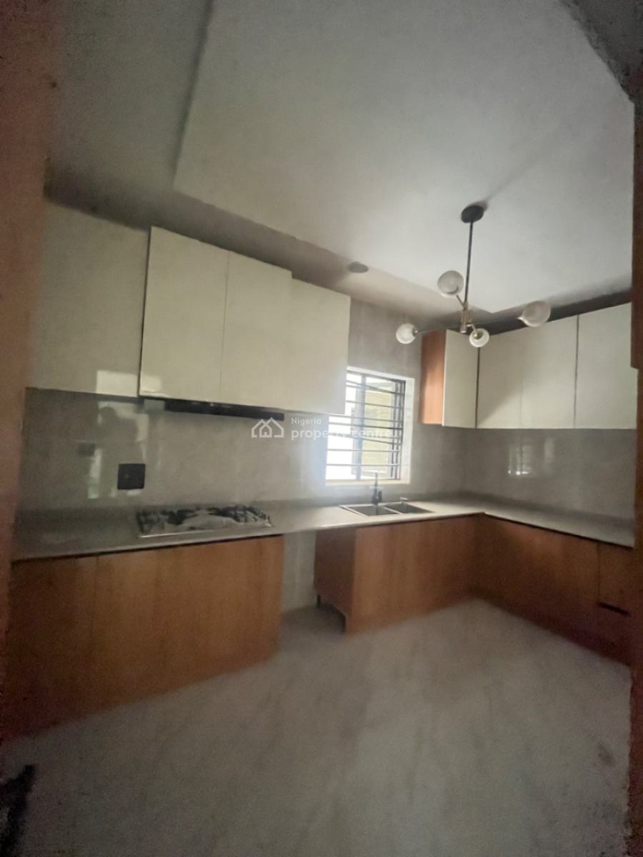 Beautiful 3 Bedroom Fully Serviced Apartment with Pool and Evevator, Ikate, Lekki, Lagos, Flat / Apartment for Sale