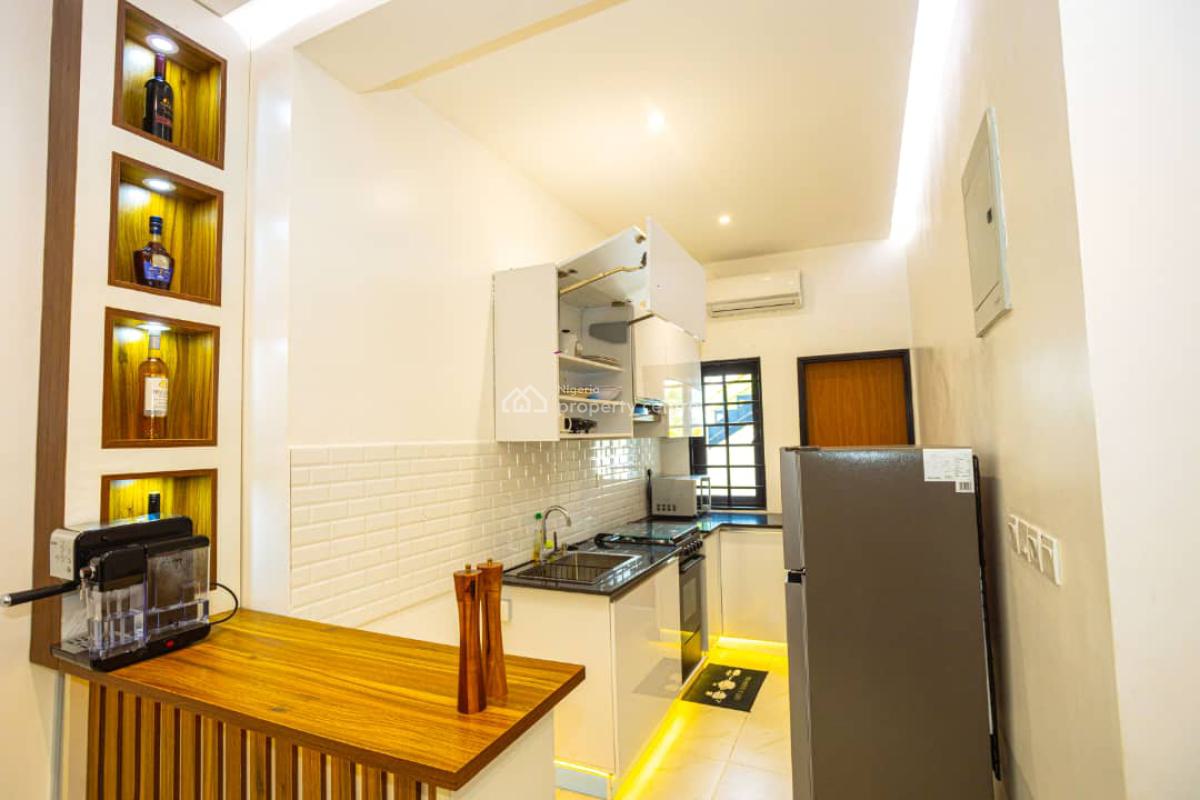 Premium 2 Bedroom Apartment, 20 Aromire Avenue, Adeniyi Jones, Ikeja, Lagos, Flat / Apartment Short Let