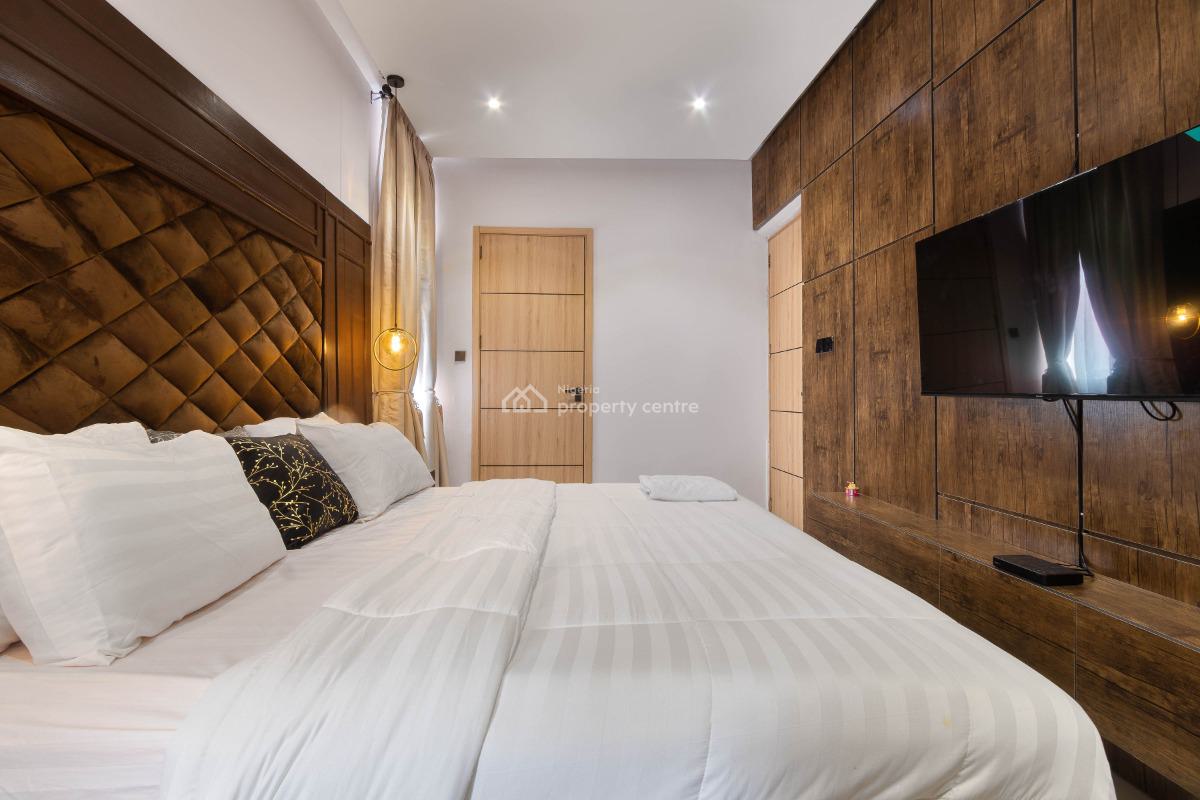 Two(2) Bedroom Luxury City View Apartment, Hunponu -wusu Street, Lekki Phase 1, Lekki, Lagos, Flat / Apartment Short Let
