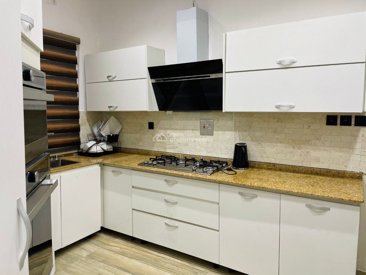 Luxury 3 Bedroom Apartment with Pool Table, Lekki Phase 1, Lekki, Lagos, Flat / Apartment Short Let