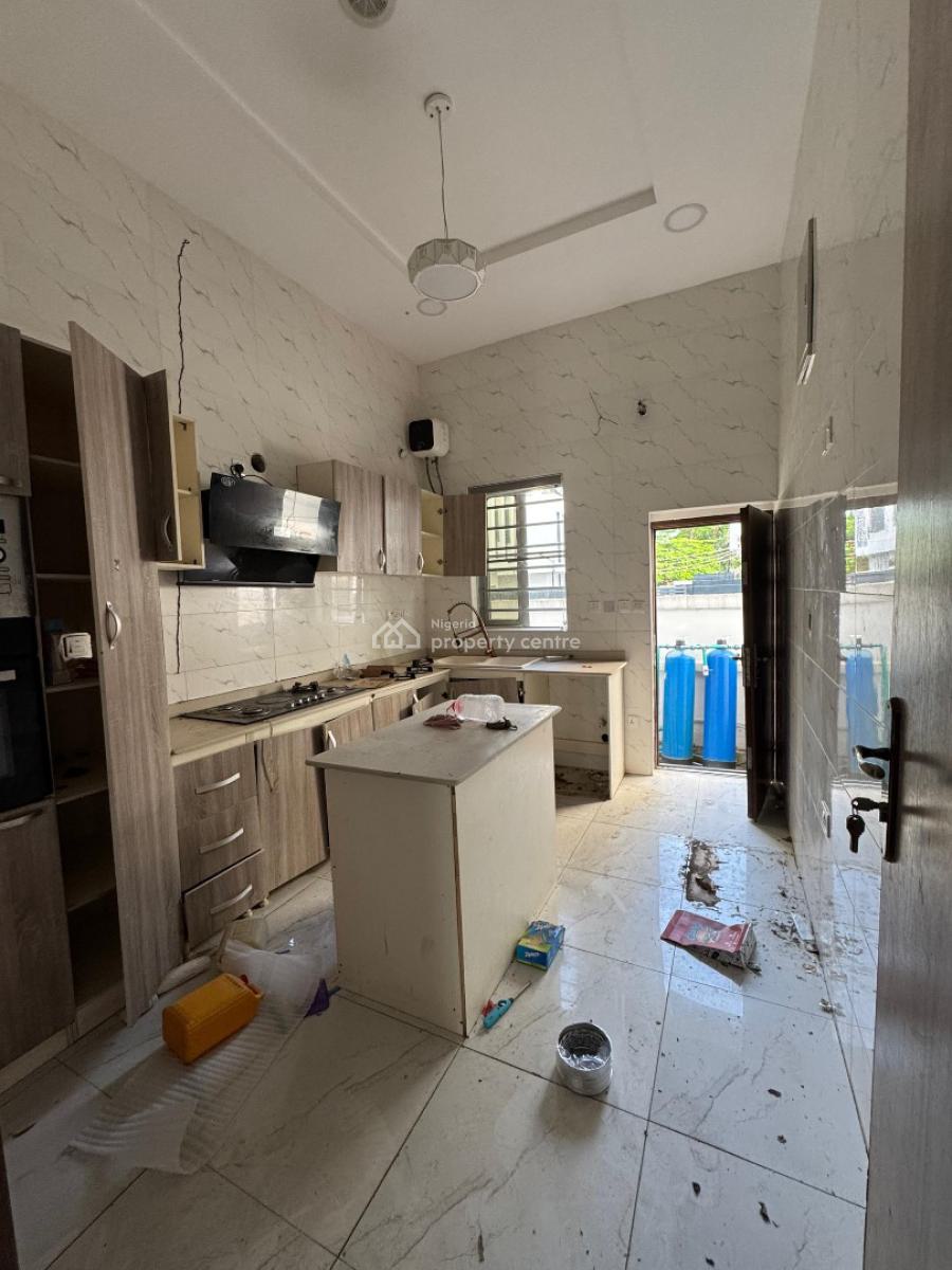 4 Bedroom, Osapa, Lekki, Lagos, Semi-detached Duplex for Rent