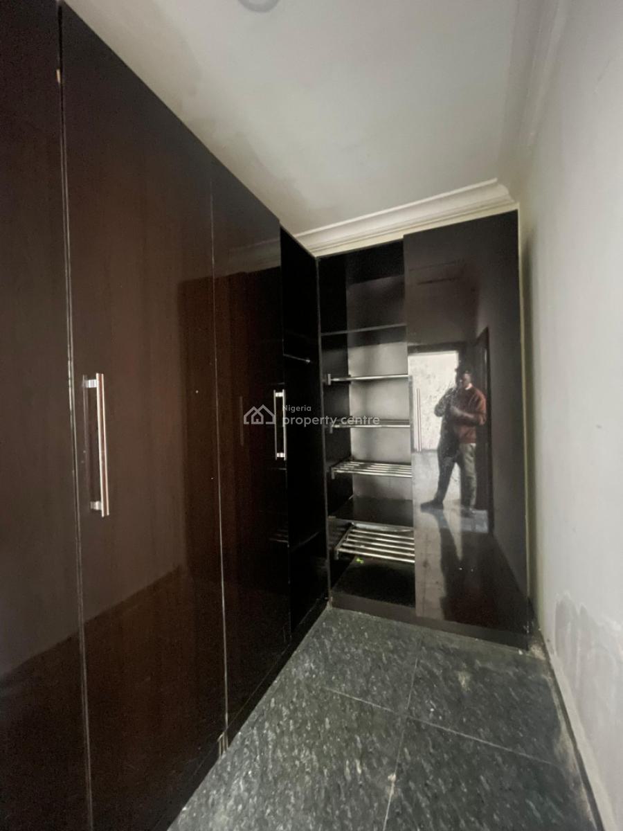 Exotic 3 Bedroom Penthouse Apartment, Orchid Road, Lekki, Lagos, Flat / Apartment for Rent