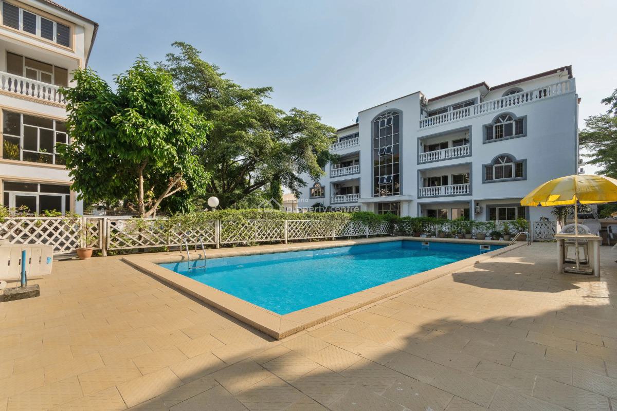 Elegant 3-bedroom Retreat with Swimming Pool, Lekki Phase 1, Lekki, Lagos, Flat / Apartment Short Let