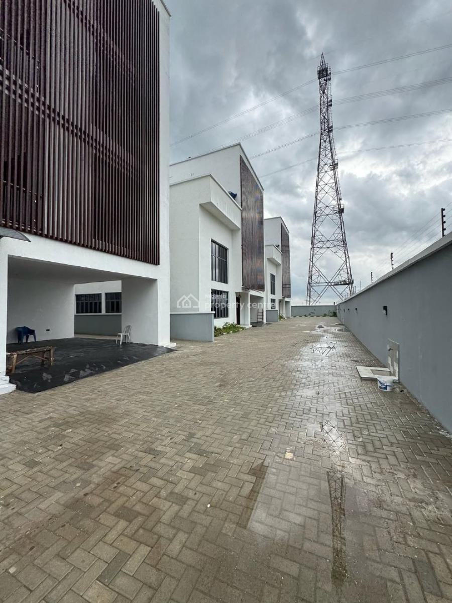 Massive 5 Bedroom Fully Detached Duplex with Pool, 2 Bqs,cinema & Lift, Banana Island, Ikoyi, Lagos, Detached Duplex for Rent