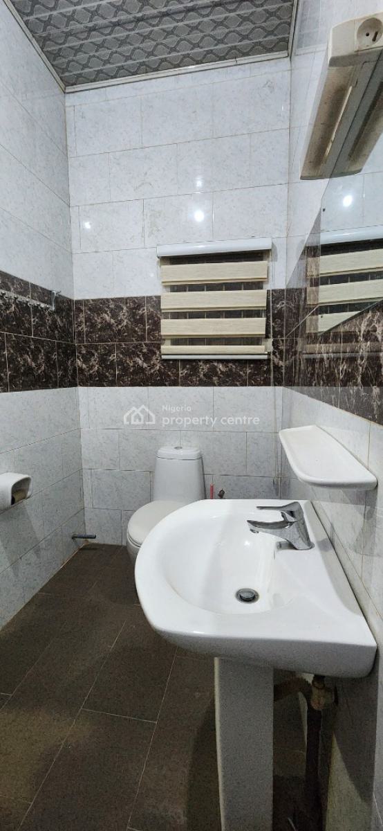 Luxury Large Studio Apartment, Apo, Abuja, Flat / Apartment Short Let