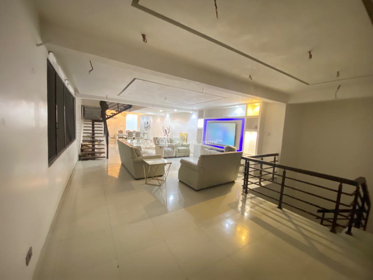 Spacious 3 Bedroom Terrace Duplex, Lekki Phase 1, Lekki, Lagos, Terraced Duplex for Rent