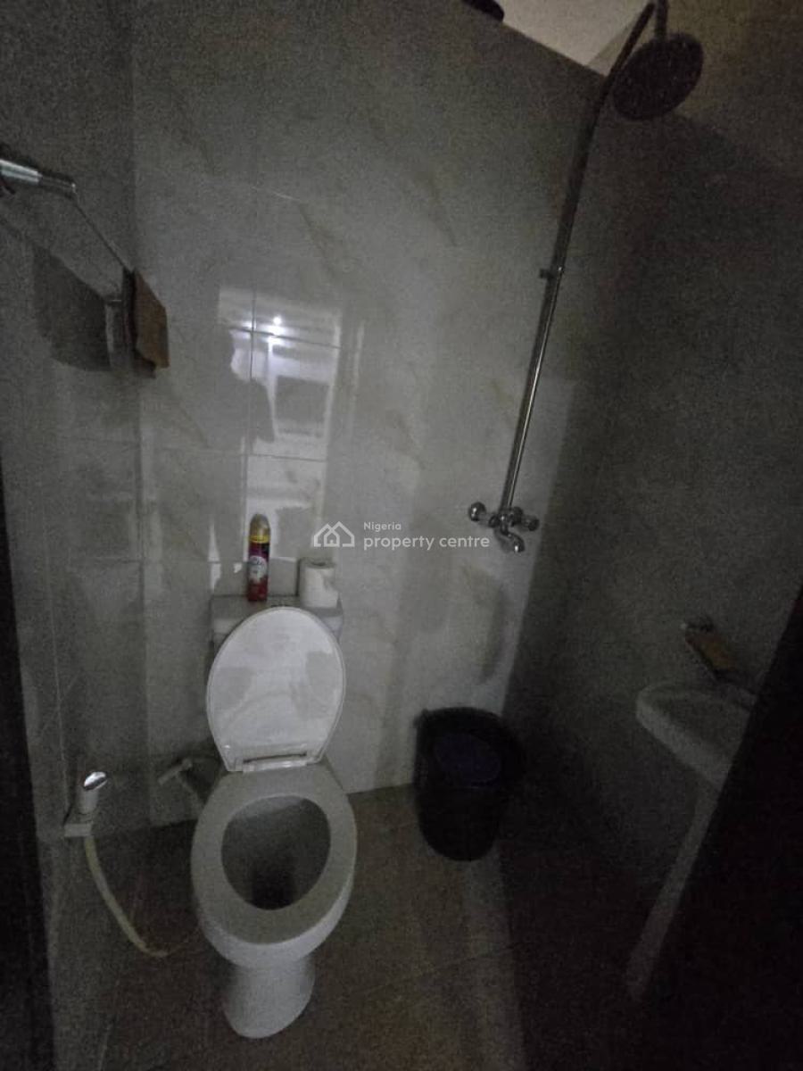 Lovely 2 Bedroom Flat Apartment, Lagoshomes, Omole Phase 2, Ikeja, Lagos, Flat / Apartment for Sale