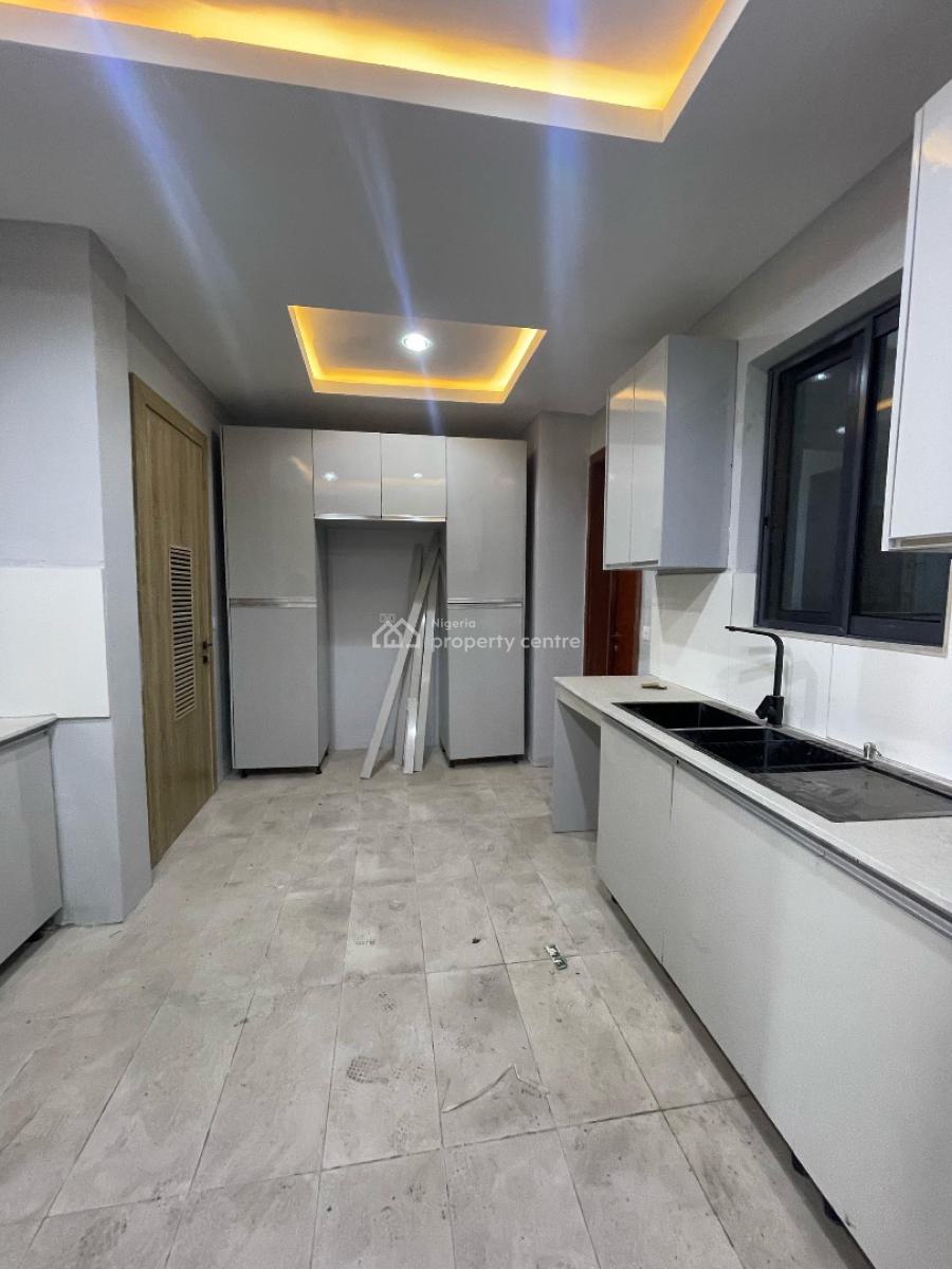 Beautifully Built 4bedroom Maisonette, Lekki, Lekki Phase 1, Lekki, Lagos, House for Rent