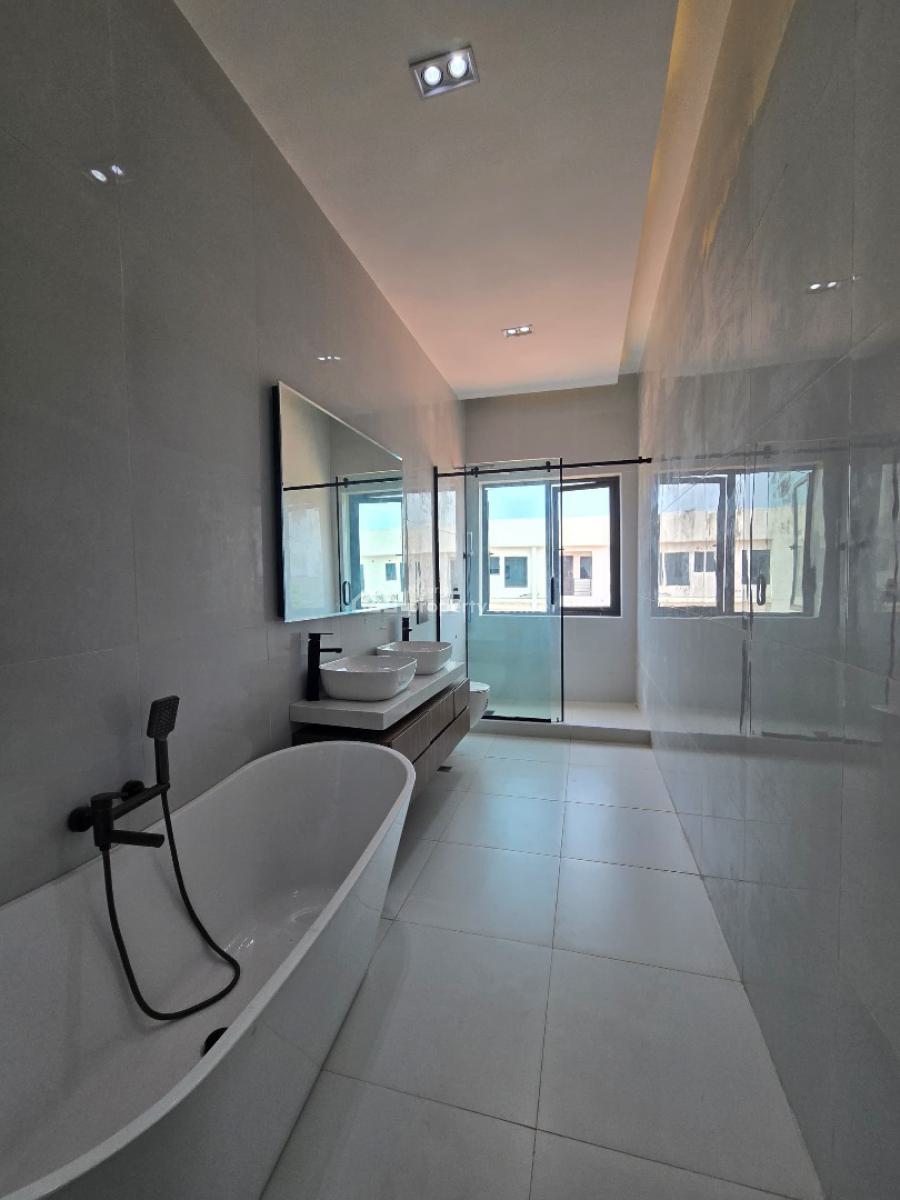 Luxury 4 Bedroom Apartment, Lekki Phase 1, Lekki, Lagos, House for Sale