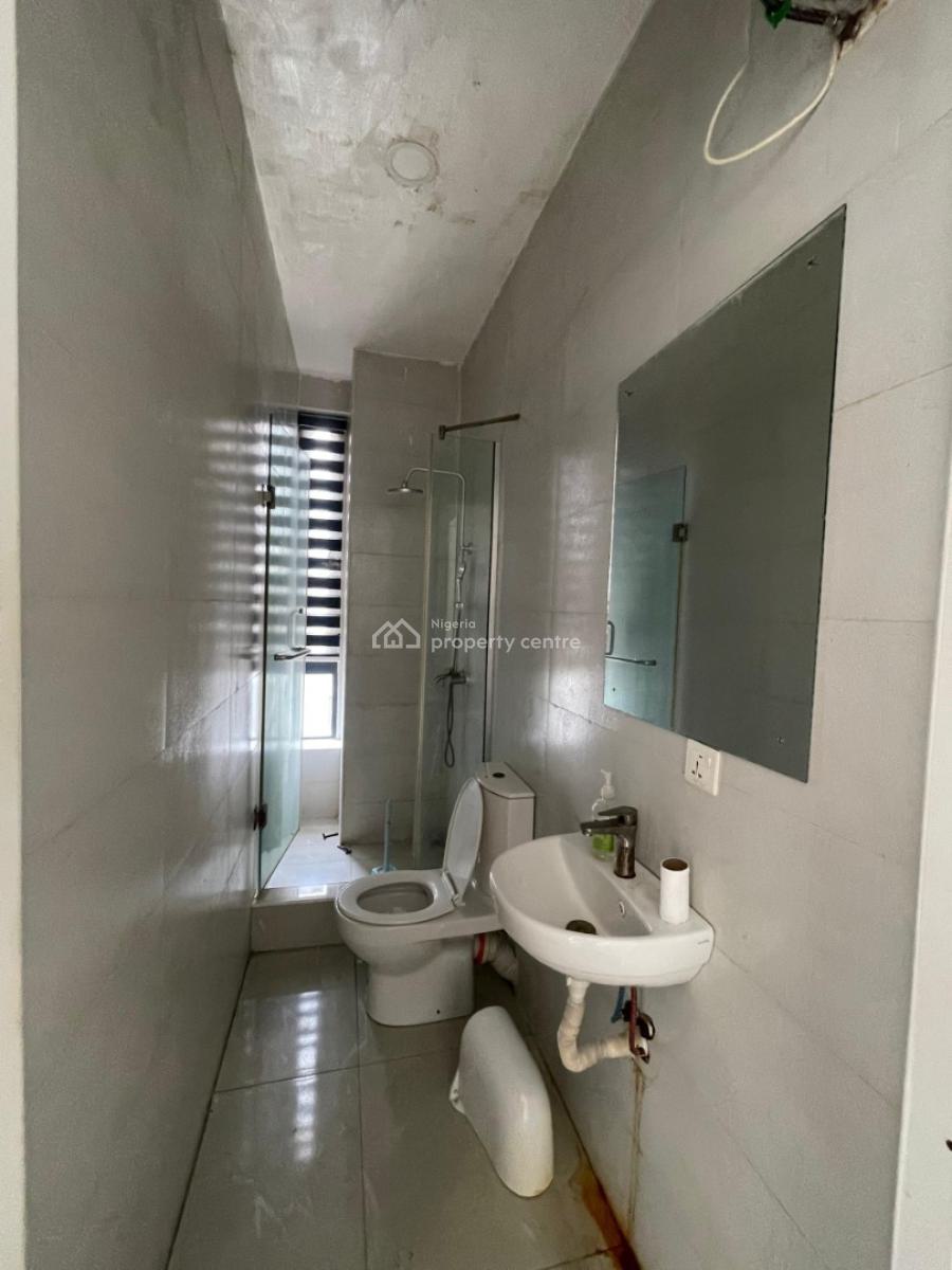 Well Maintained 2 Bedroom Apartments, Agungi, Lekki, Lagos, Flat / Apartment for Rent