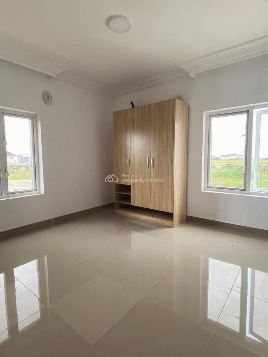 Fully Serviced 6 Bedroom with Bq [video Available on Request], Western Foreshore Estate, Osapa, Lekki, Lagos, Detached Duplex for Sale