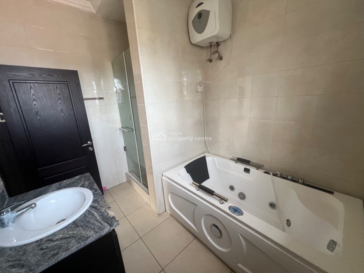 Furnished 4 Units of 3 Bedroom Apartment and 1 Unit 5 Bedroom Penthous, Lekki Phase 1, Lekki, Lagos, House for Rent