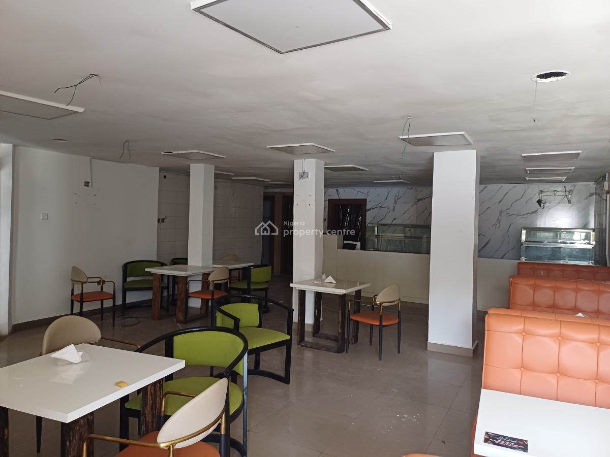 235sqm Shop / Restaurant Space on The Ground Floor, Wuse 2, Abuja, Restaurant / Bar for Rent
