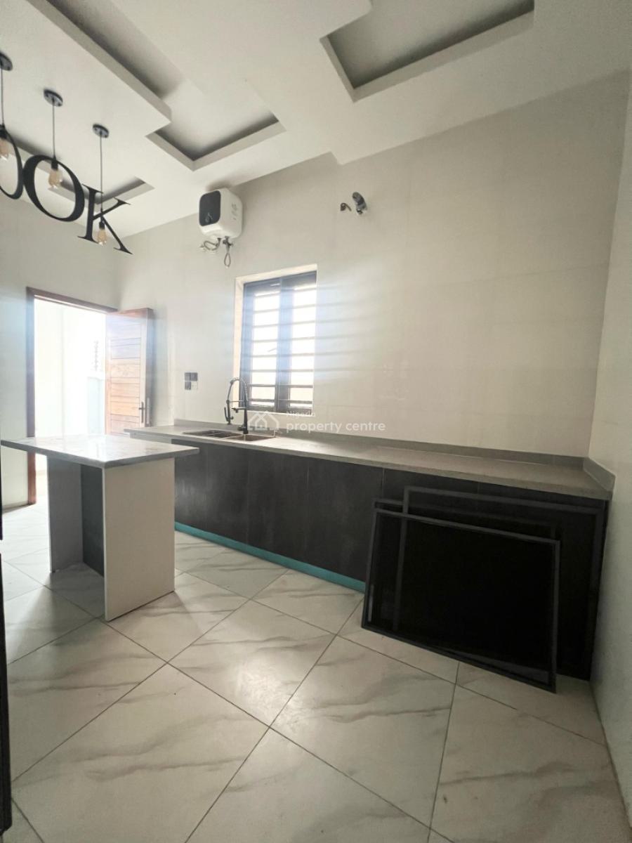 4 Bedroom Semi Detached Duplex, New Road, Igbo Efon, Lekki, Lagos, Semi-detached Duplex for Sale