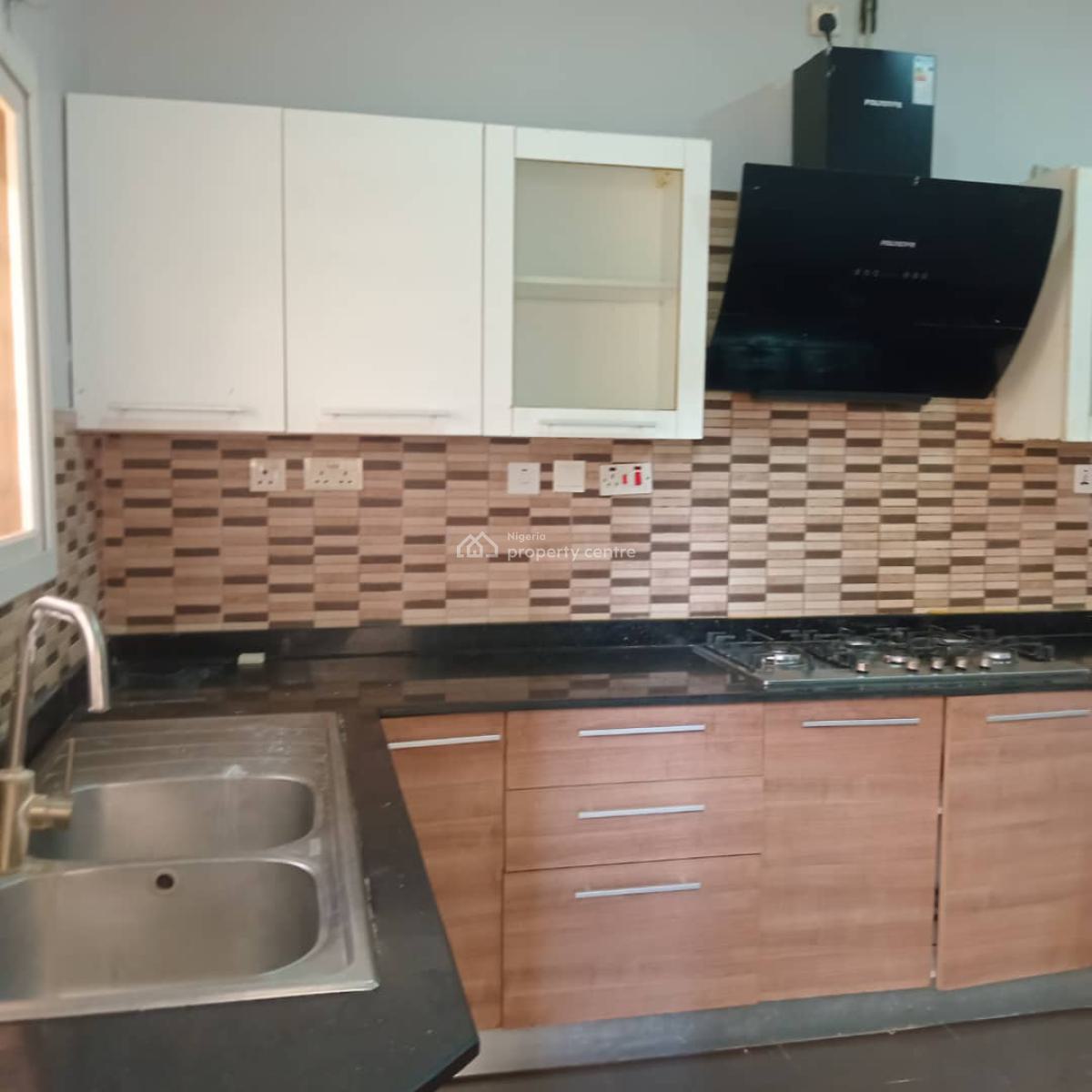 4 Bedroom, Lekki Phase 1, Lekki, Lagos, Terraced Duplex for Rent