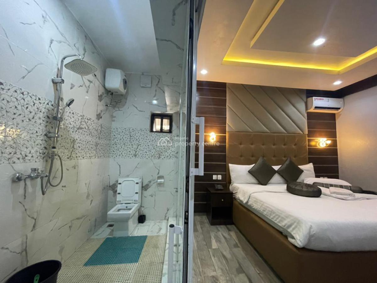 Fully Furnished and Serviced 2 Bedroom Apartment, New Owerri, Owerri Municipal, Imo, Flat / Apartment Short Let