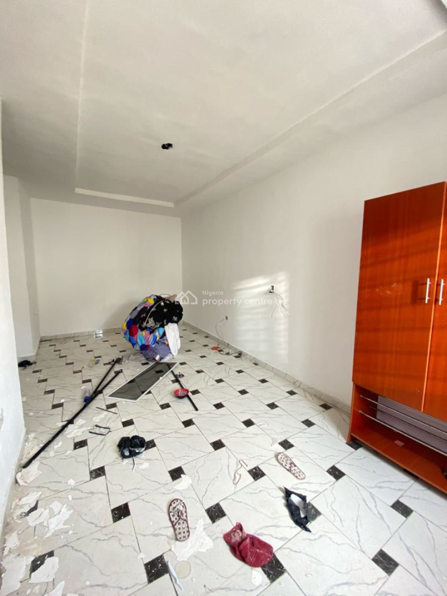Spacious 2 Bedroom Apartment, Osapa London, Lekki, Lagos, Flat / Apartment for Rent