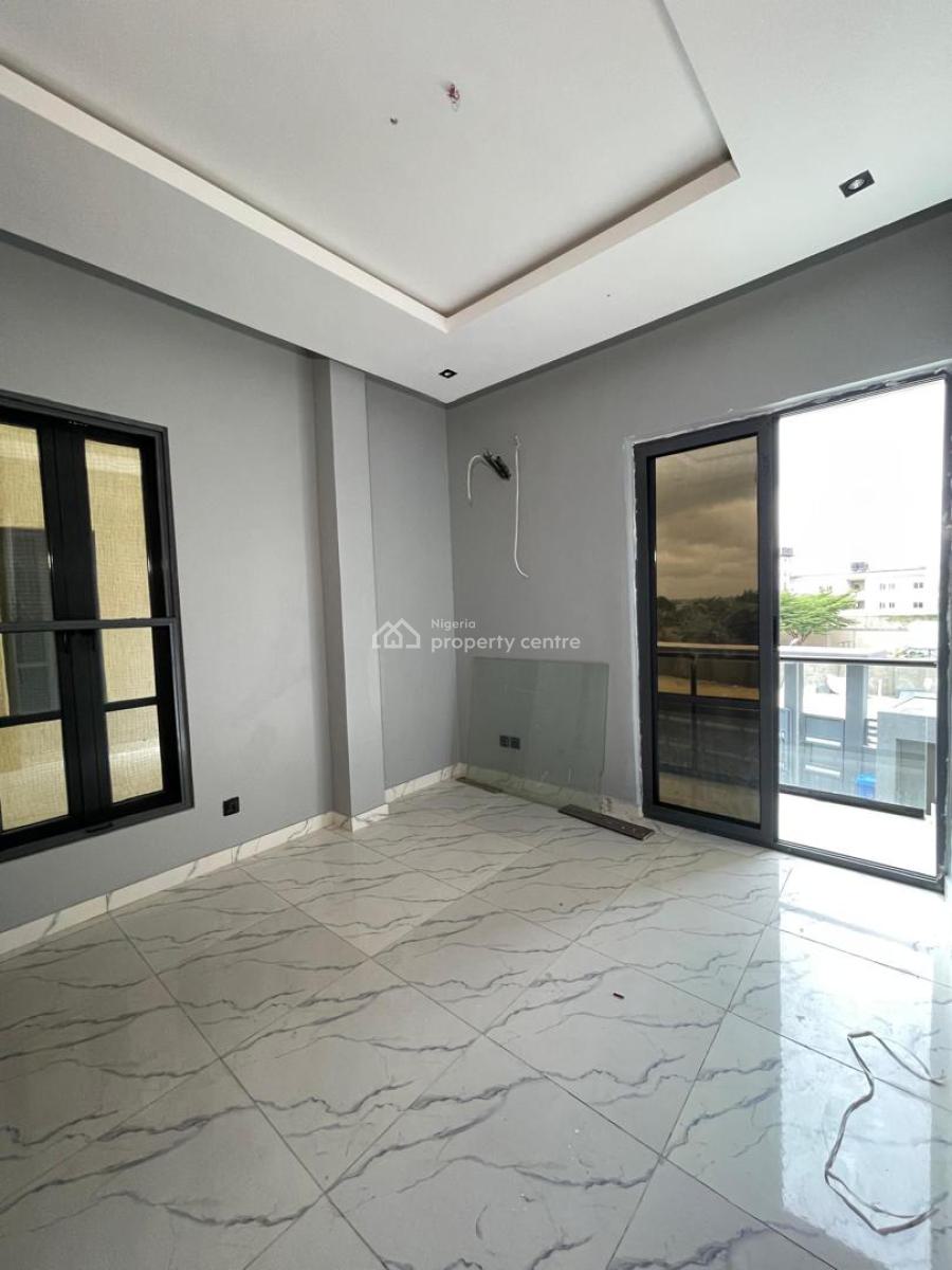 Tastefully Finished 2 Bedroom Maisonette, Lekki Phase 1, Lekki, Lagos, Flat / Apartment for Sale