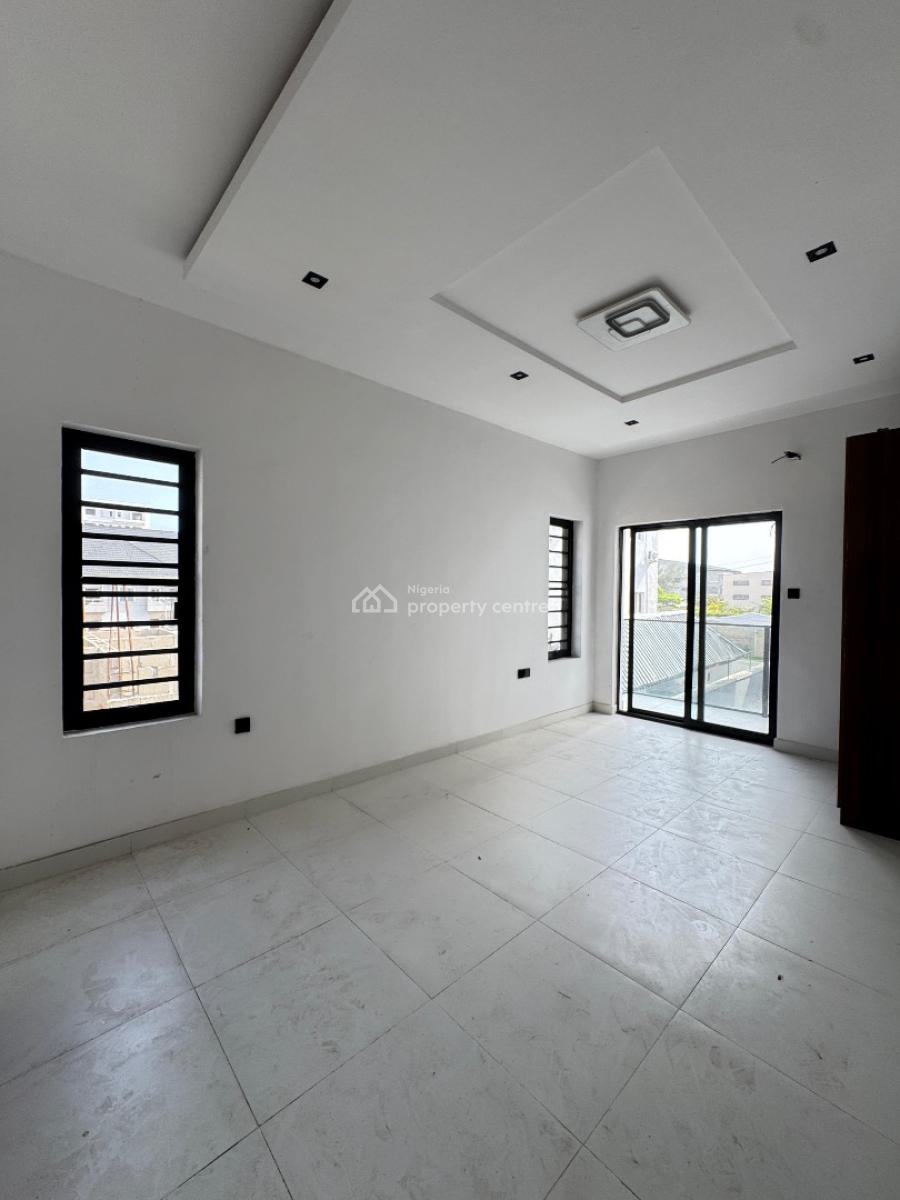Luxury 2 Bedroom Apartments with a Bq, Lekki Phase 1, Lekki, Lagos, Flat / Apartment for Sale