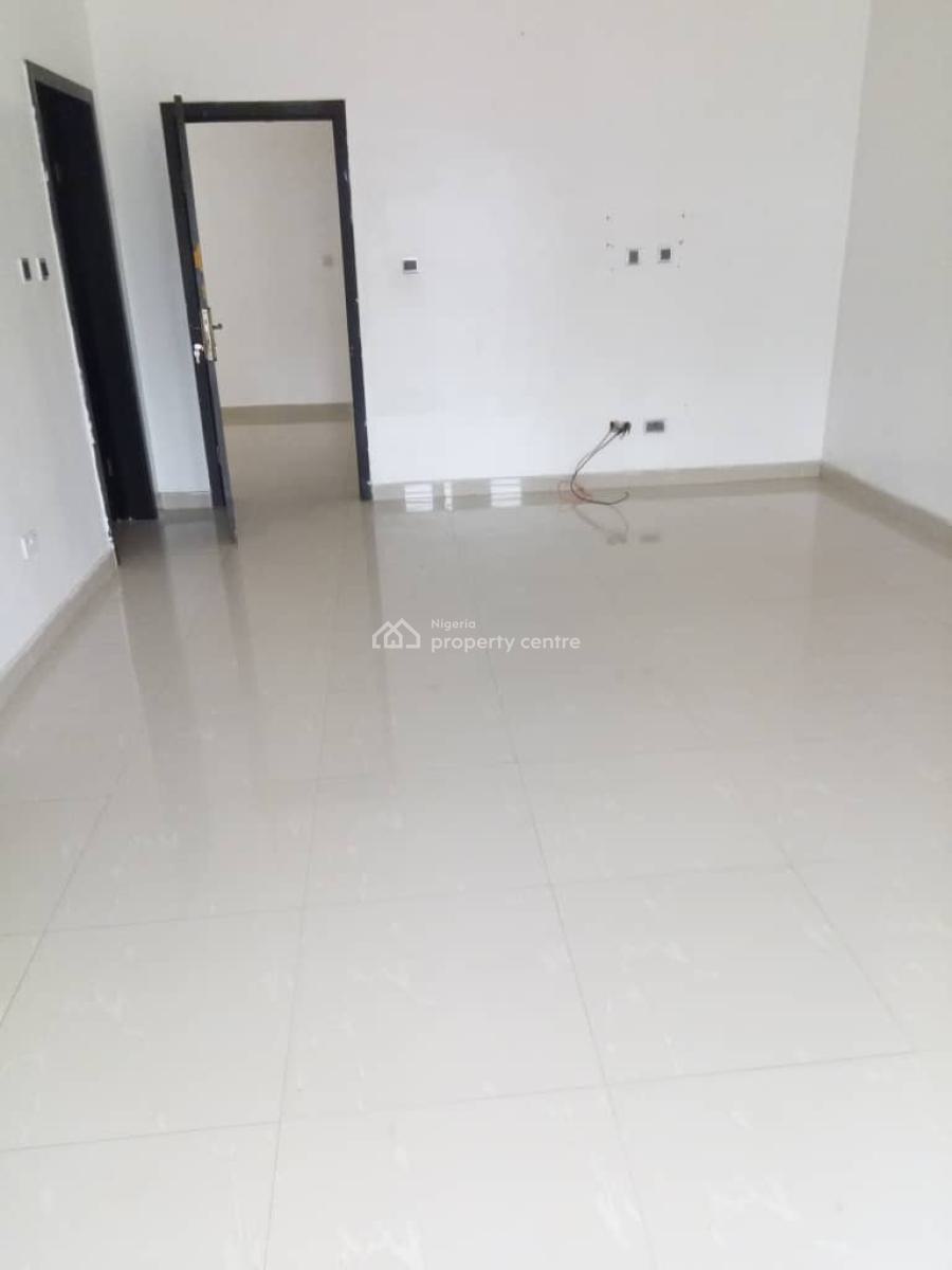 Spacious 4 Bedroom Duplex, Oral Estate, Lekki, Lagos, Terraced Duplex for Rent