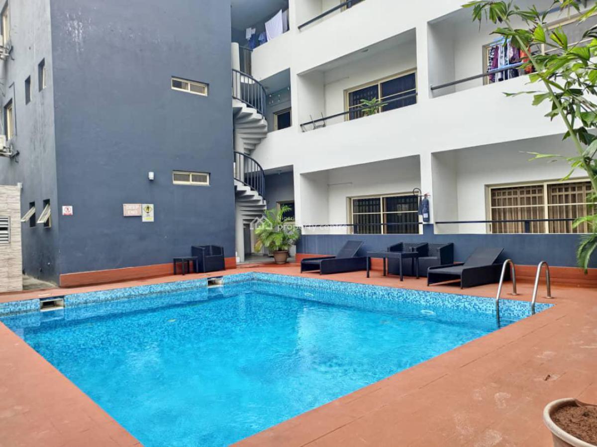 Serviced 3 Bedroom Apartment with Swimming Pool, Gym and Playground., Lekki Phase 1, Lekki, Lagos, Flat / Apartment for Rent