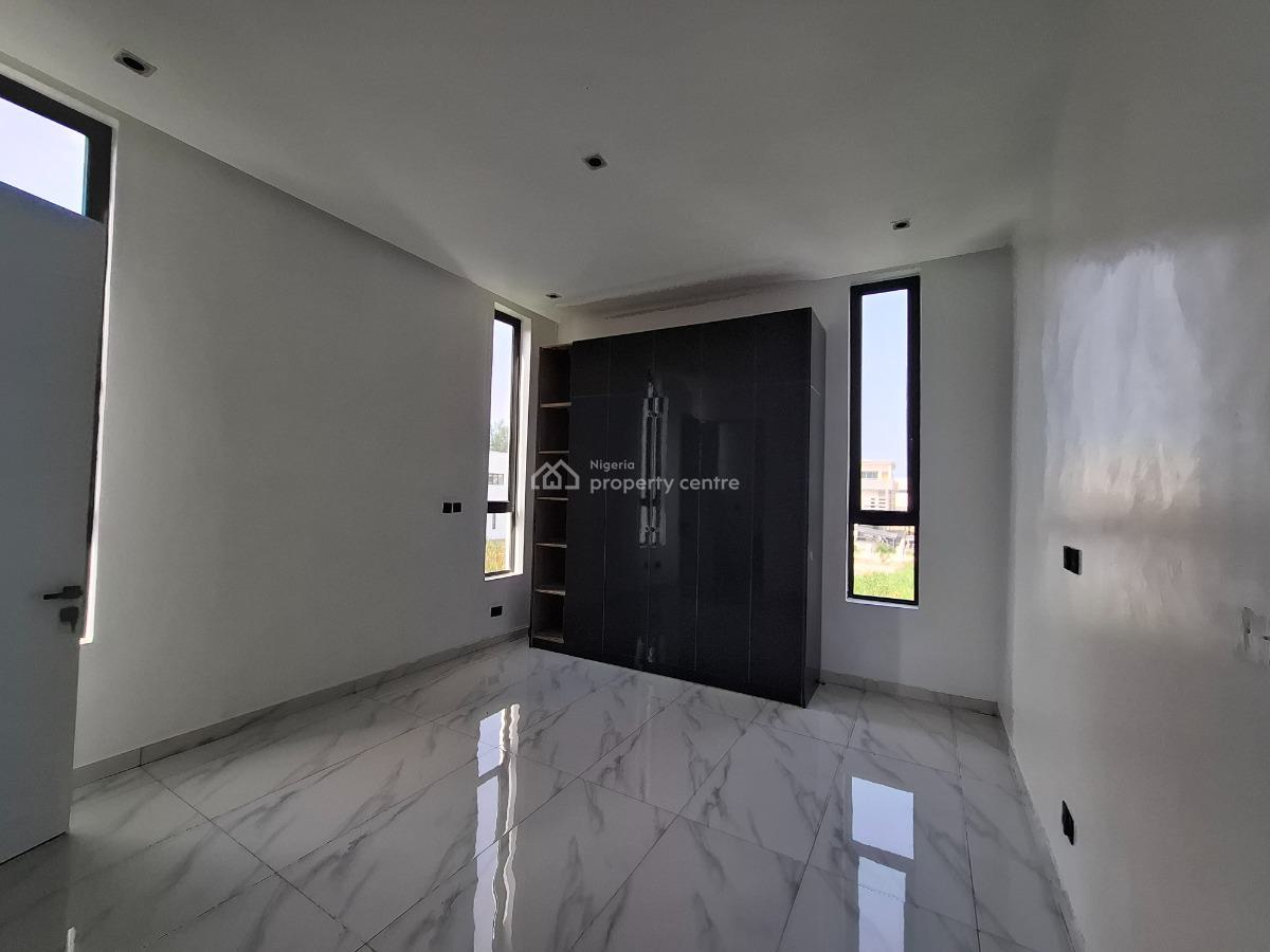Luxury 5-bedrooms Detached Duplex, Lekky County Estate, Ikota, Lekki, Lagos, Detached Duplex for Sale