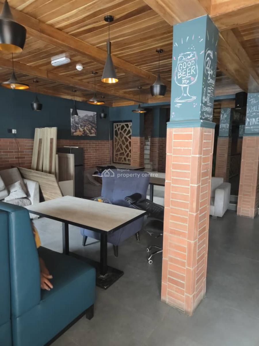 Massive Semi-detached House Formally Used for Restaurant & Coffee Shop, Victoria Island (vi), Lagos, Shop for Rent