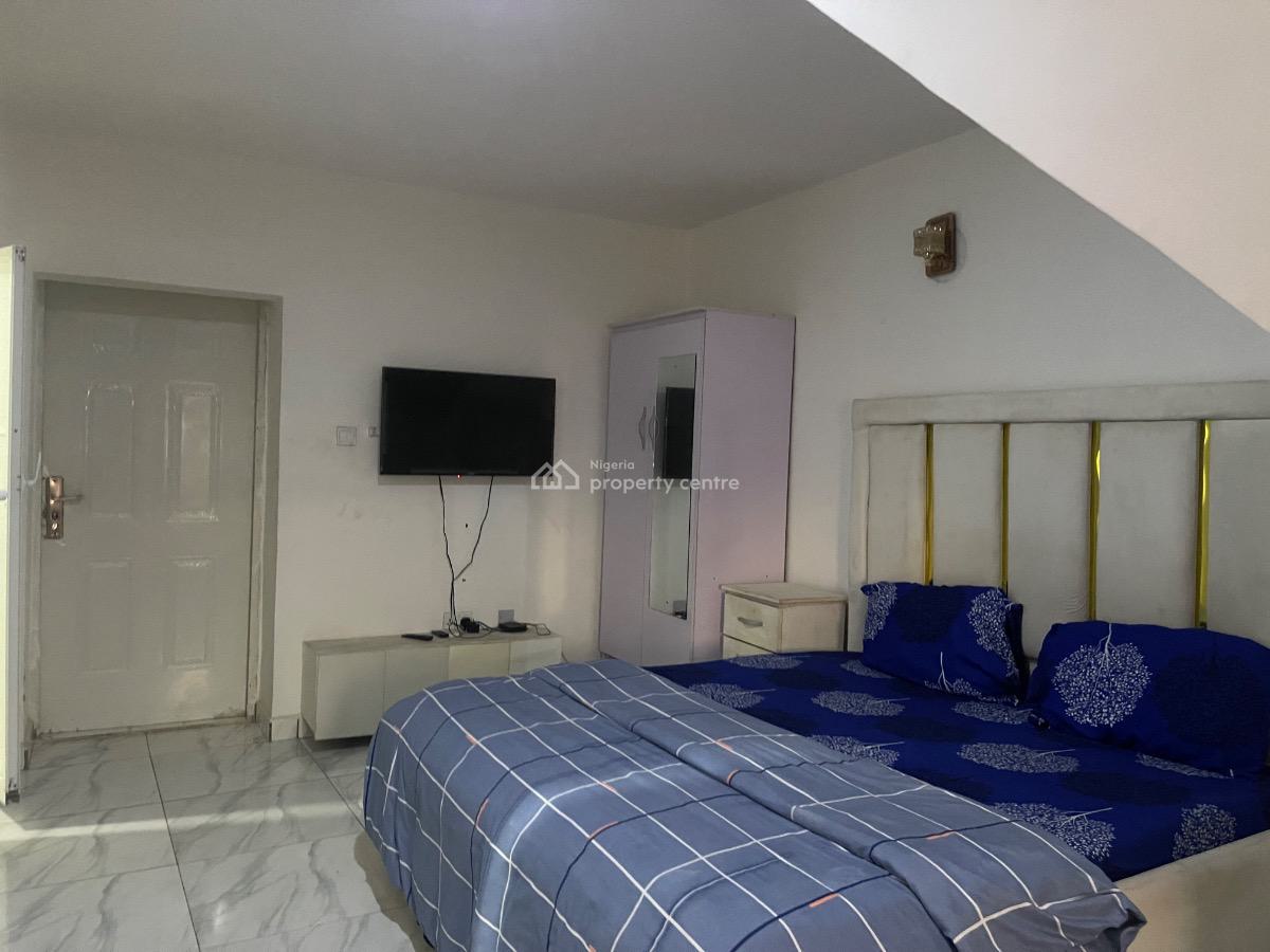Fully Furnished Self Contain Penthouse with Inverter, Amino Kano, Wuse 2, Abuja, Self Contain (single Rooms) for Rent